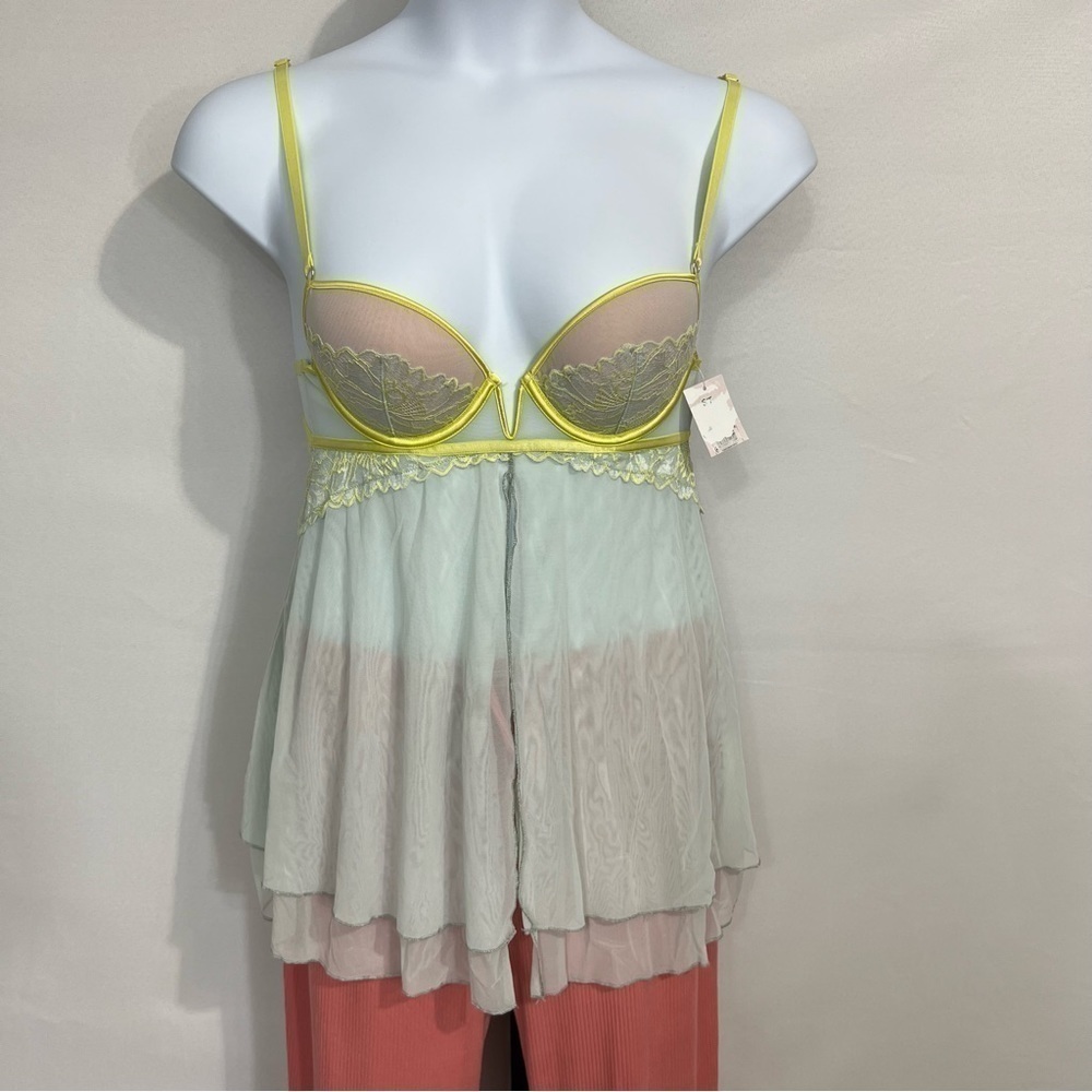 Auden mint and yellow nightie size Small - Picture 8 of 15